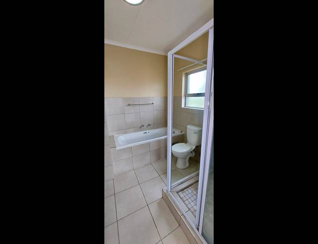 2 BEDROOM APARTMENT FOR SALE IN MONTANA PARK